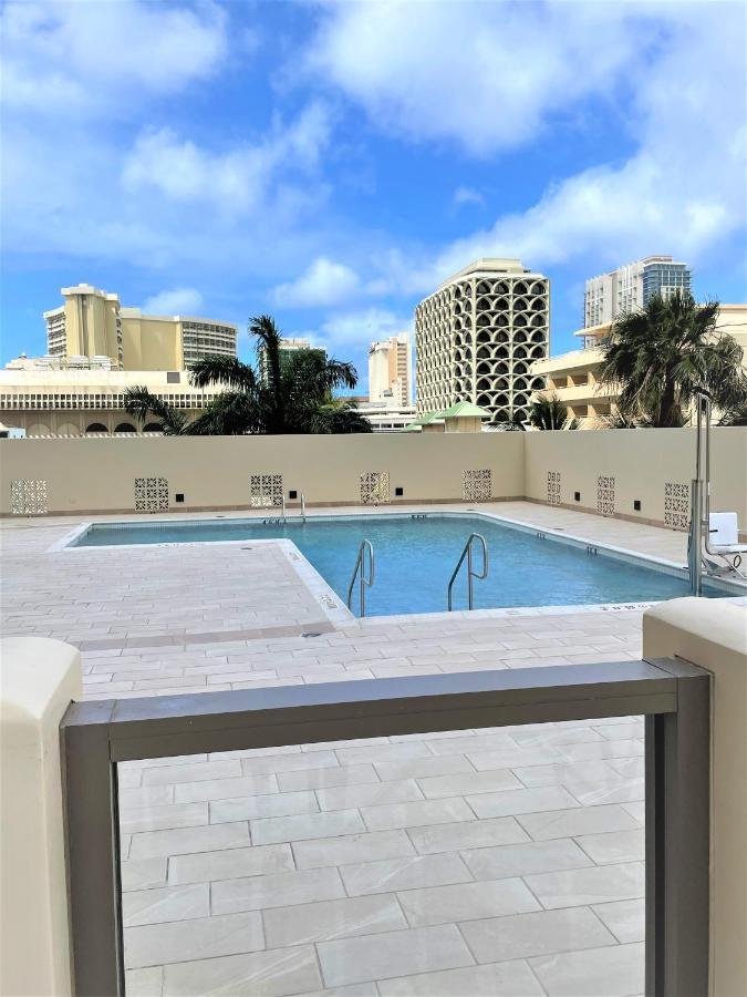 Royal Kuhio Resort Хонолулу Екстериор снимка